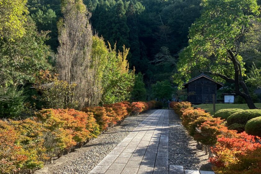 chuzenji temple at autumn 3